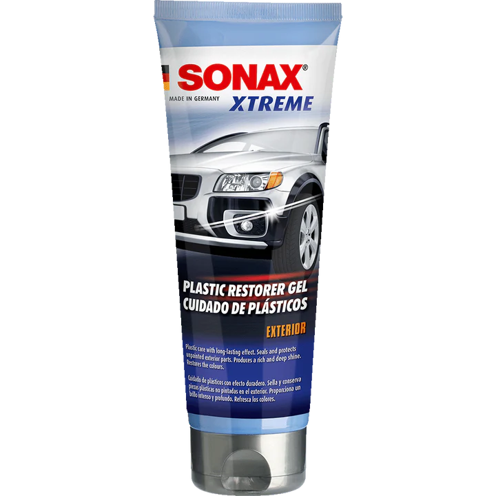 SONAX XTREME Plastic Restorer Gel exterior NanoPro